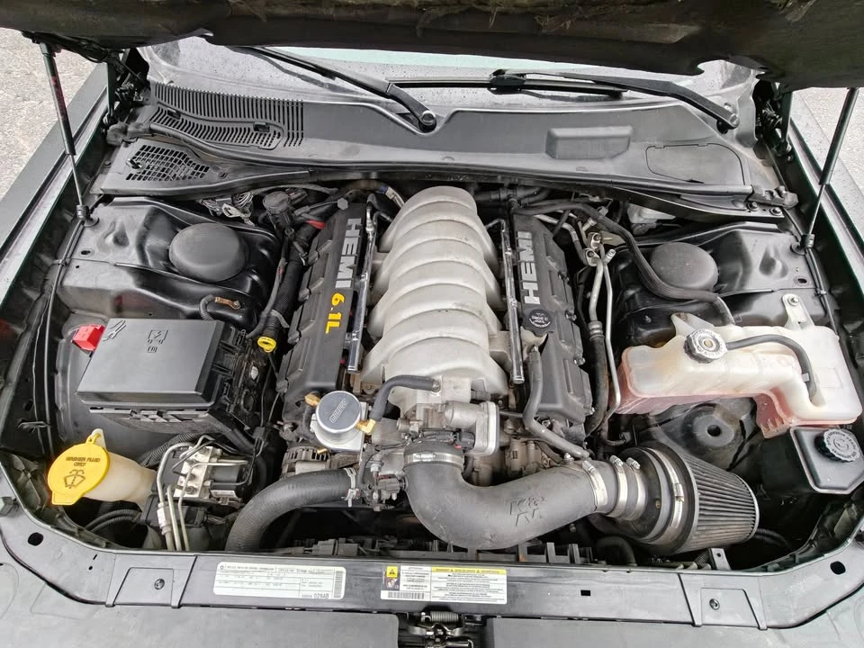 2010 Dodge Challenger SRT8 & 392 3rd Gen - Image 13 of 13