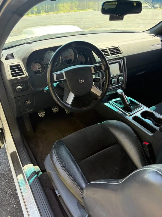 2010 Dodge Challenger SRT8 & 392 3rd Gen - Image 11 of 17