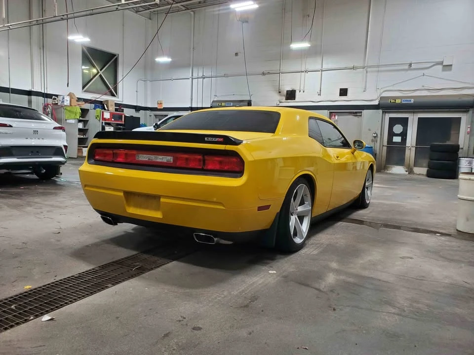 2010 Dodge Challenger SRT8 & 392 3rd Gen - Image 4 of 7