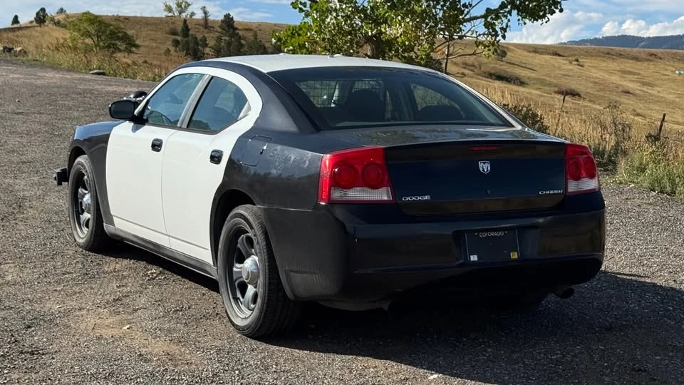 2010 Dodge Charger 6th Gen - Image 5 of 11