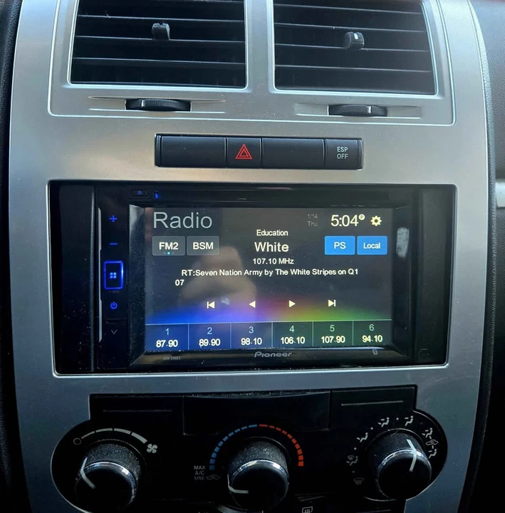 2010 Dodge Charger 6th Gen - Image 7 of 7