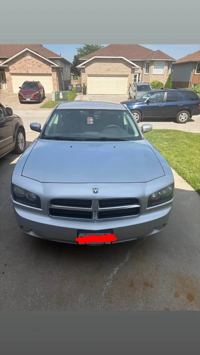 2010 Dodge Charger 6th Gen - Image 2 of 5