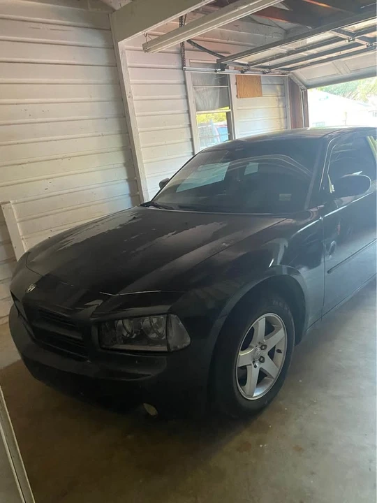 2010 Dodge Charger 6th Gen - Image 2 of 6