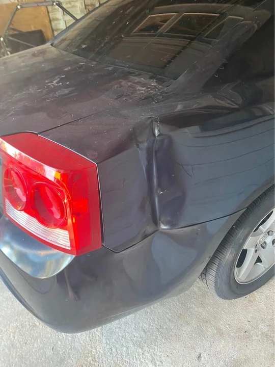2010 Dodge Charger 6th Gen - Image 6 of 6
