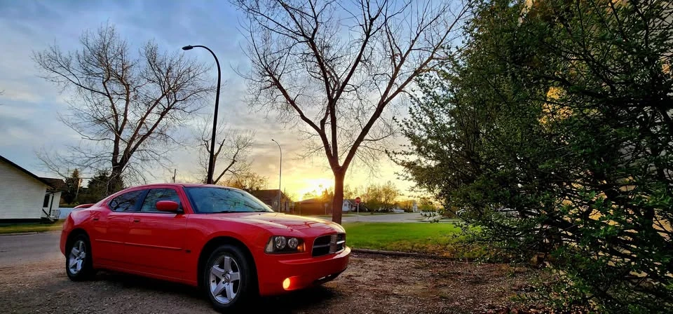 2010 Dodge Charger 6th Gen - Image 2 of 2