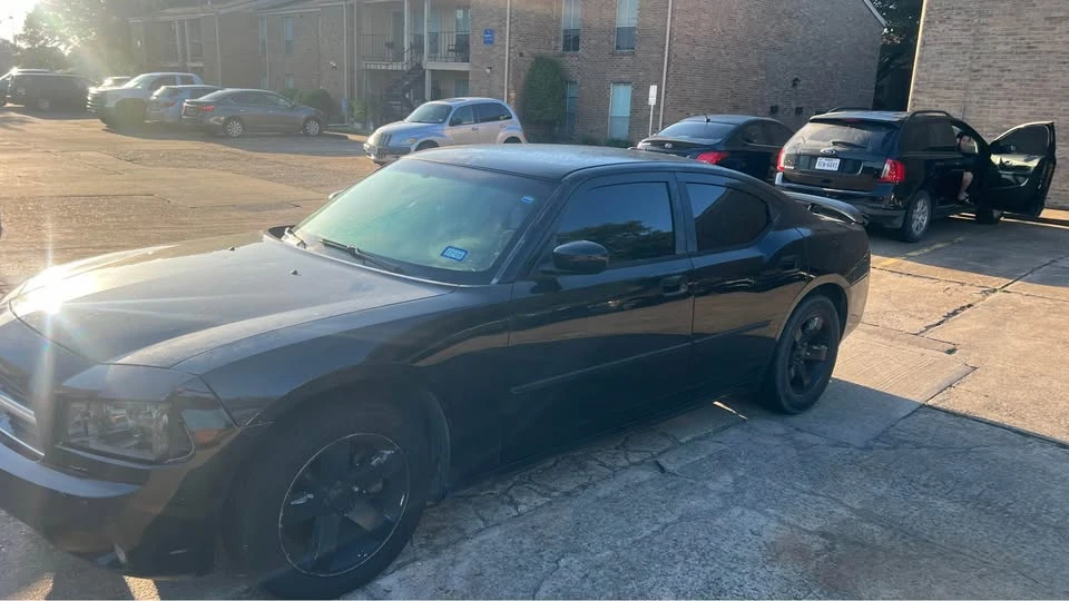 2010 Dodge Charger 6th Gen - Image 8 of 10