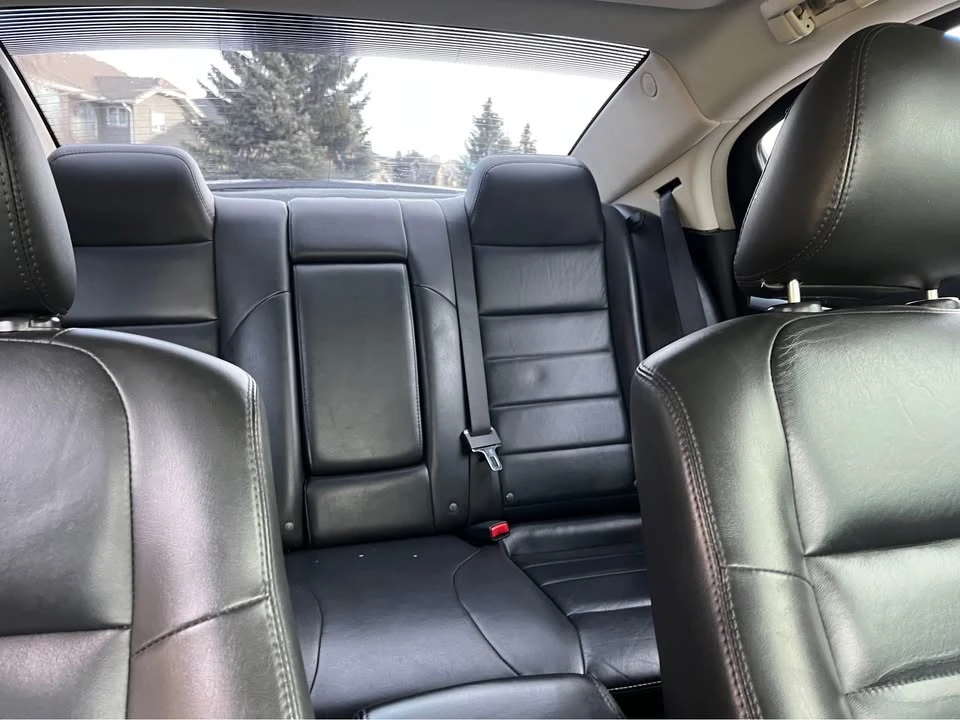 2010 Dodge Charger 6th Gen - Image 2 of 12