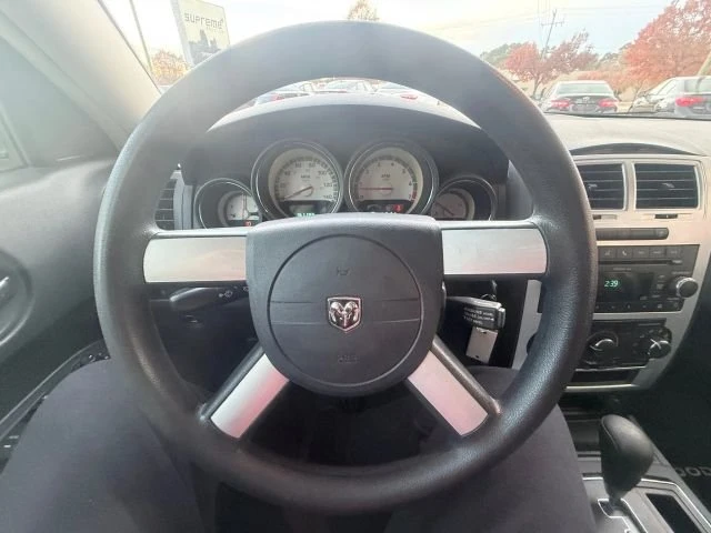 2010 Dodge Charger 6th Gen - Image 15 of 19