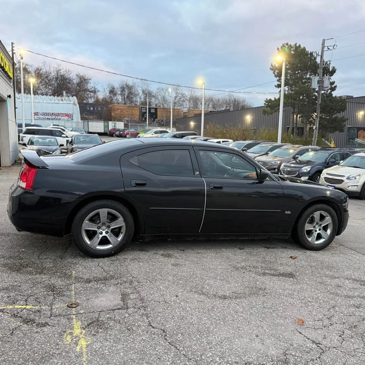 2010 Dodge Charger 6th Gen - Image 5 of 13