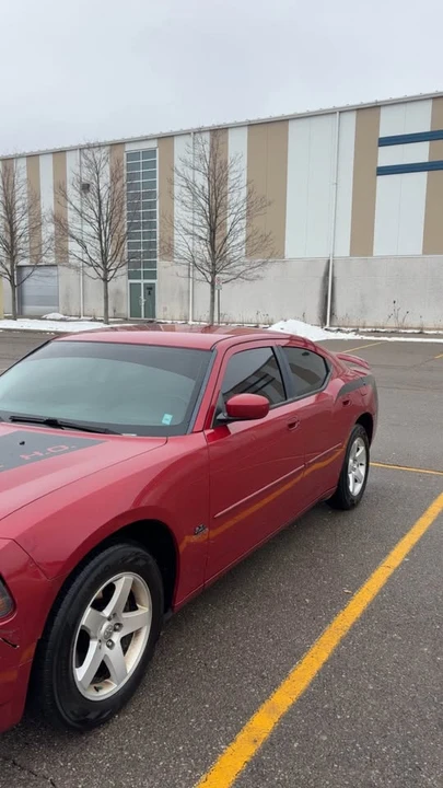 2010 Dodge Charger 6th Gen - Image 3 of 10