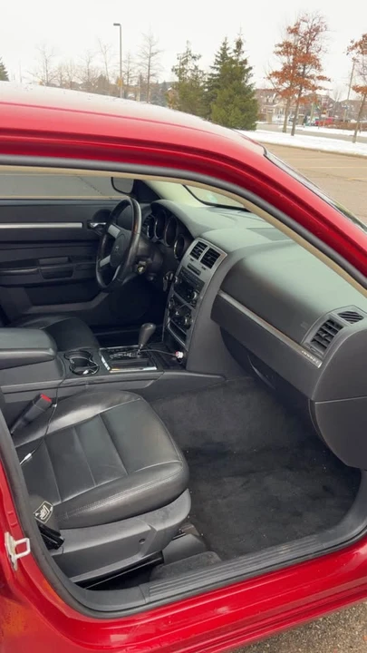 2010 Dodge Charger 6th Gen - Image 7 of 10