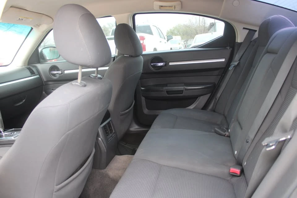 2010 Dodge Charger 6th Gen - Image 7 of 7