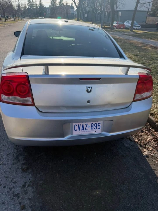 2010 Dodge Charger 6th Gen - Image 5 of 12