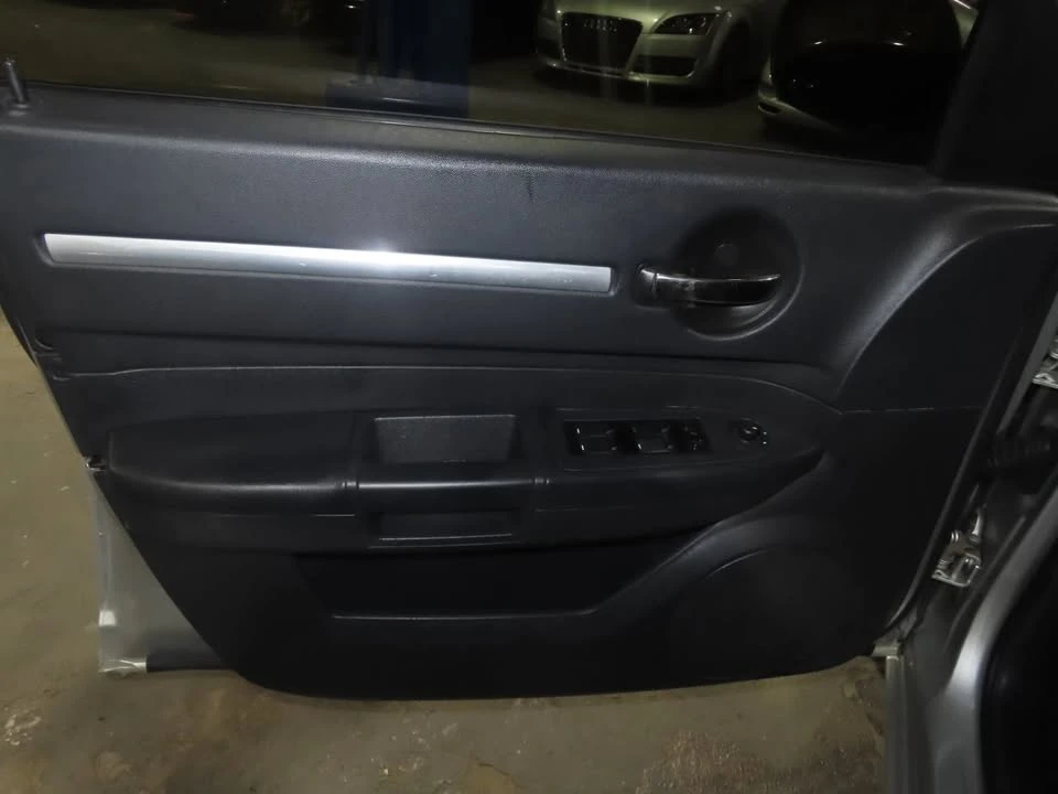 2010 Dodge Charger 6th Gen - Image 11 of 20
