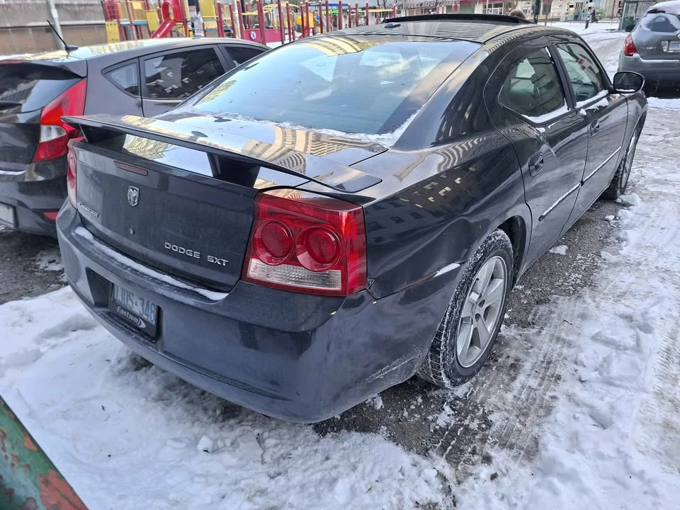 2010 Dodge Charger 6th Gen - Image 5 of 9