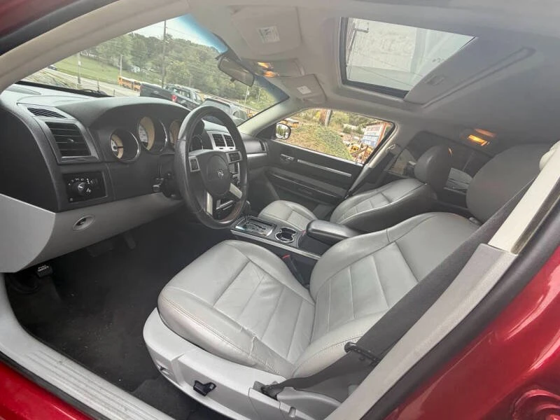 2010 Dodge Charger 6th Gen - Image 14 of 19