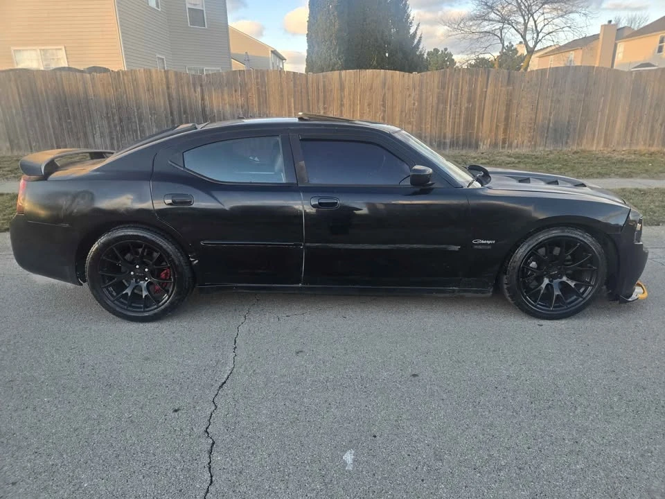 2010 Dodge Charger 6th Gen - Image 6 of 15