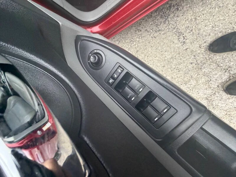 2010 Dodge Charger 6th Gen - Image 13 of 19
