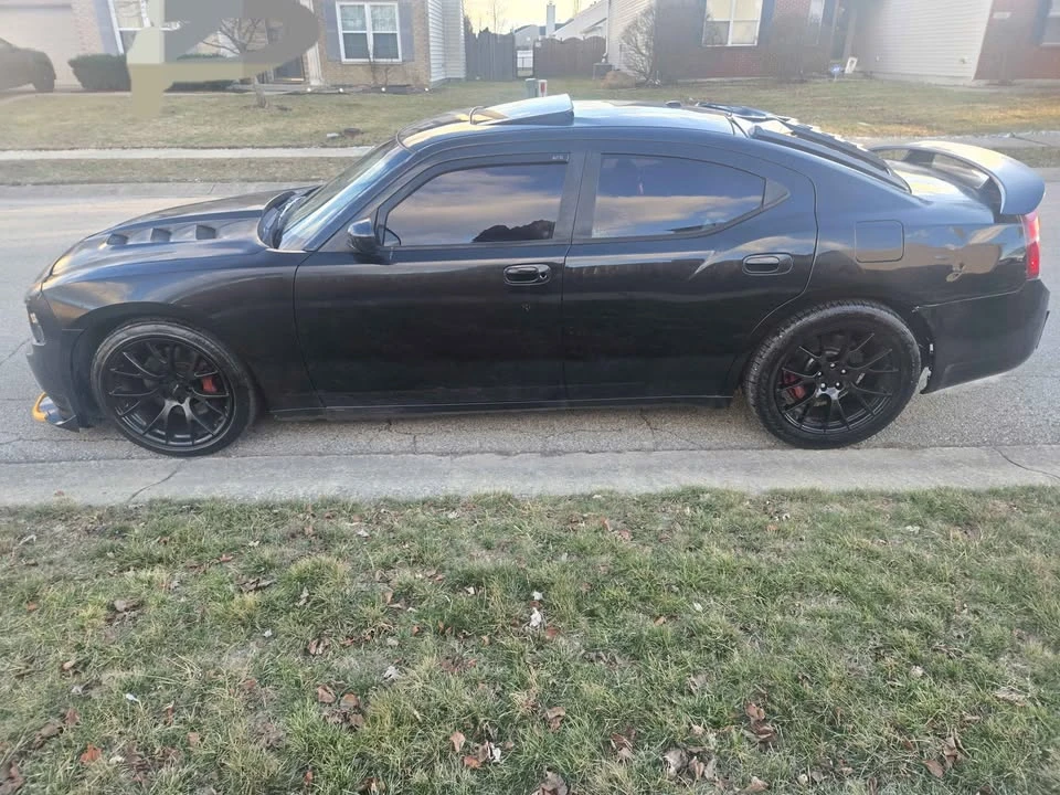2010 Dodge Charger 6th Gen - Image 3 of 15