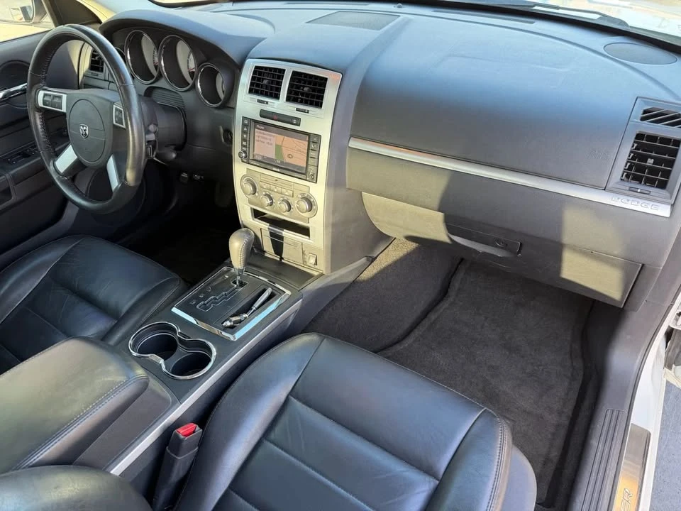 2010 Dodge Charger 6th Gen - Image 7 of 12