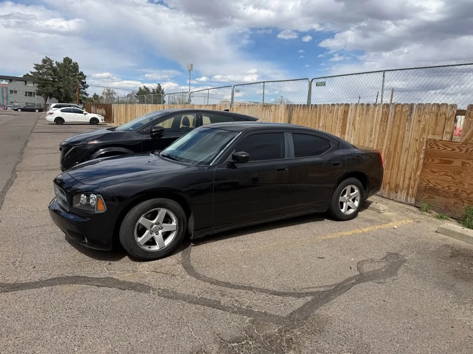 2010 Dodge Charger 6th Gen - Image 6 of 8