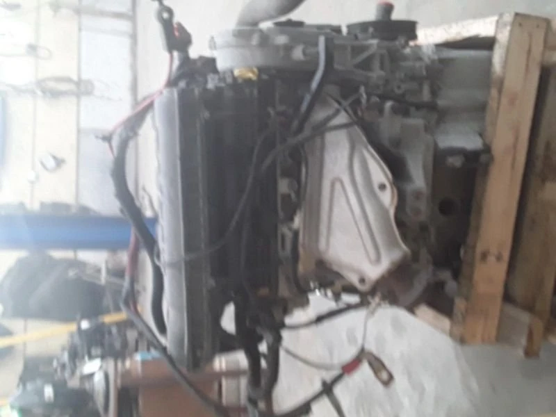 2010 Parts & Memorabilia Engines - Image 2 of 3