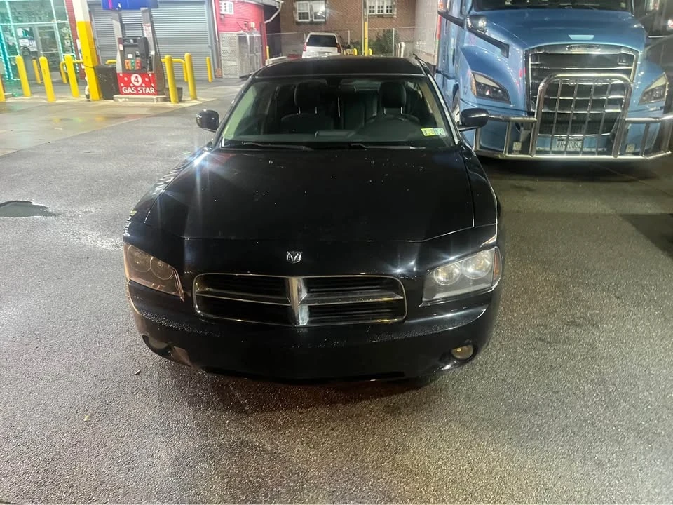 2010 Dodge Charger 6th Gen - Image 8 of 10