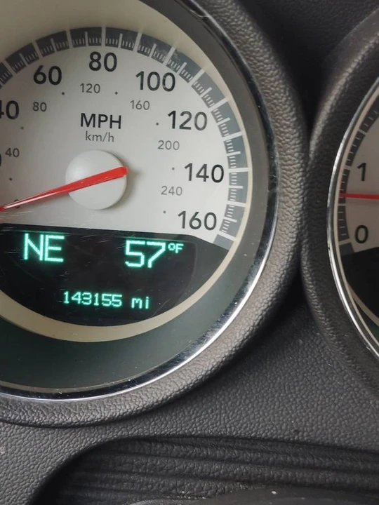 2010 Dodge Charger 6th Gen - Image 9 of 9