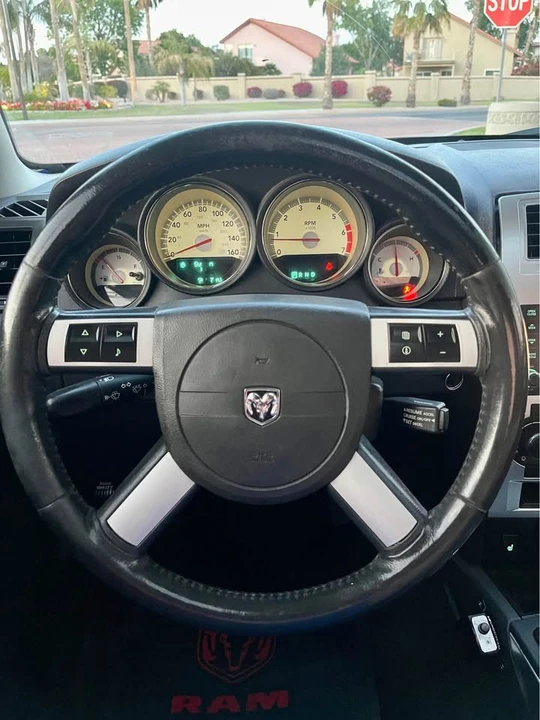 2010 Dodge Charger 6th Gen - Image 14 of 15
