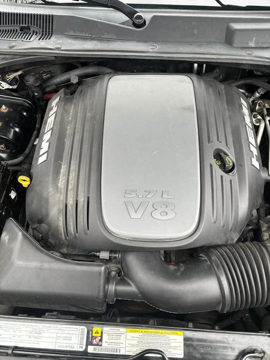2010 Dodge Charger 6th Gen - Image 5 of 11