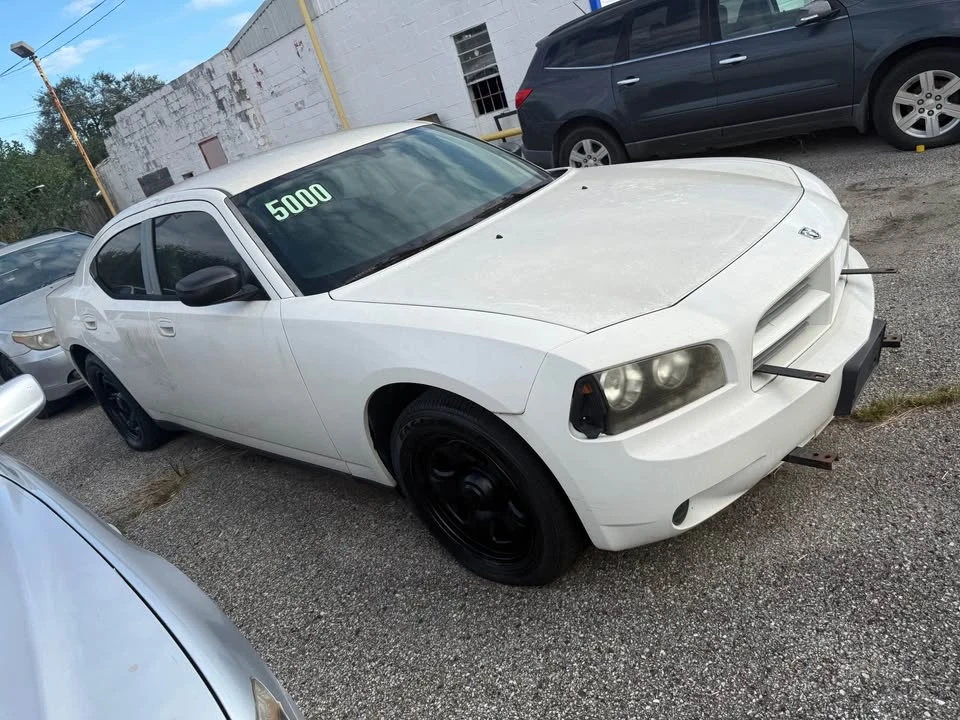 2010 Dodge Charger 6th Gen - Image 2 of 10