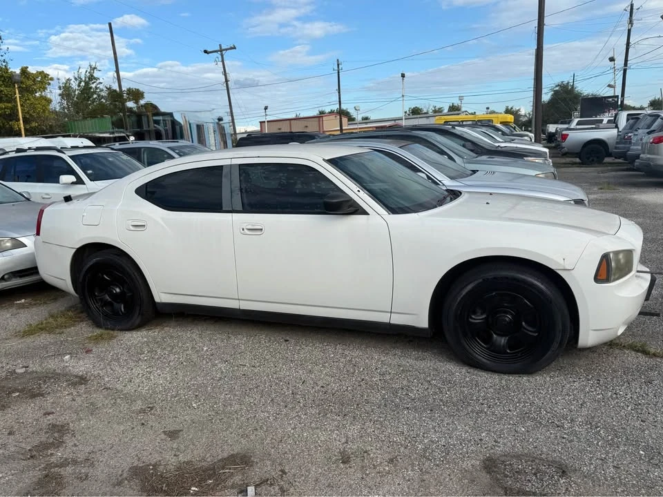 2010 Dodge Charger 6th Gen - Image 7 of 10