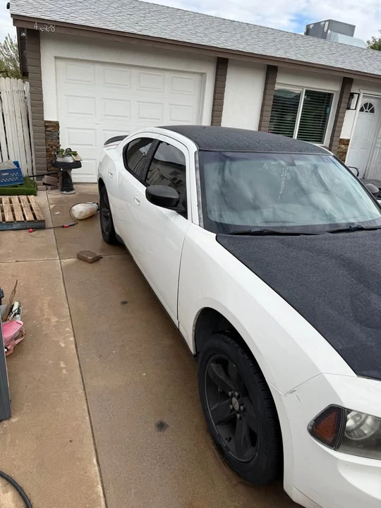 2010 Dodge Charger 6th Gen - Image 2 of 4