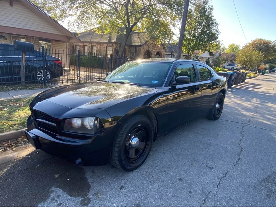 2010 Dodge Charger 6th Gen - Image 5 of 10