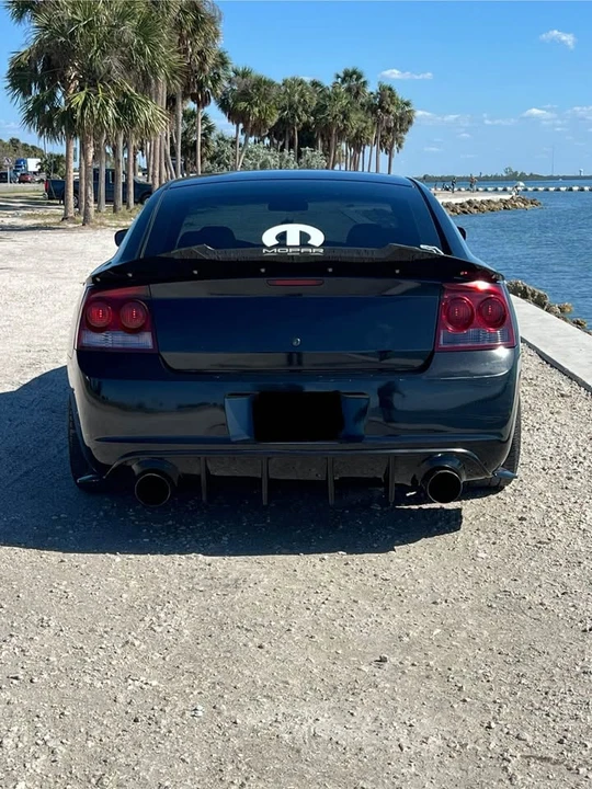 2010 Dodge Charger 6th Gen - Image 3 of 3