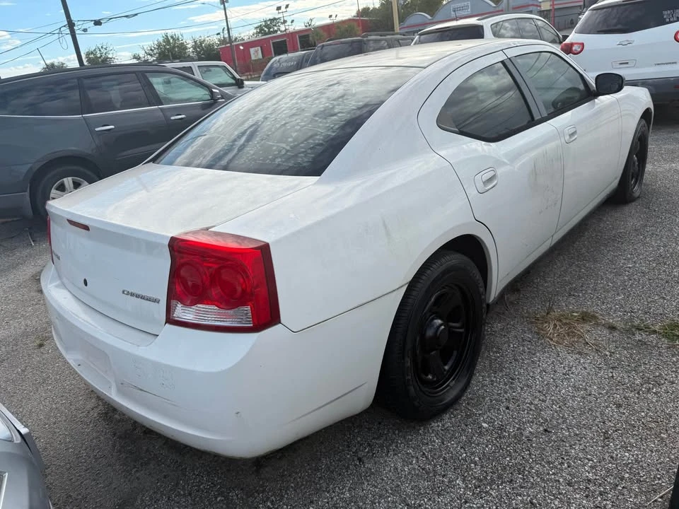 2010 Dodge Charger 6th Gen - Image 9 of 12