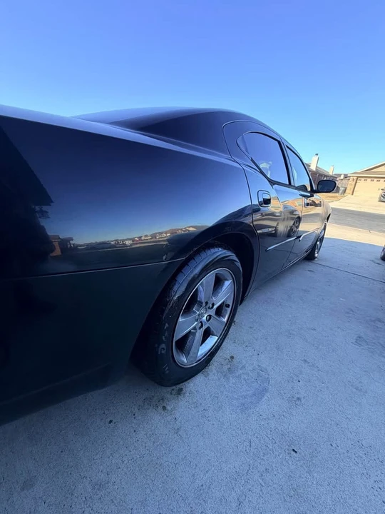 2010 Dodge Charger 6th Gen - Image 2 of 12