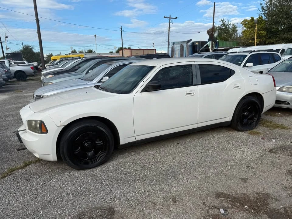 2010 Dodge Charger 6th Gen - Image 8 of 12