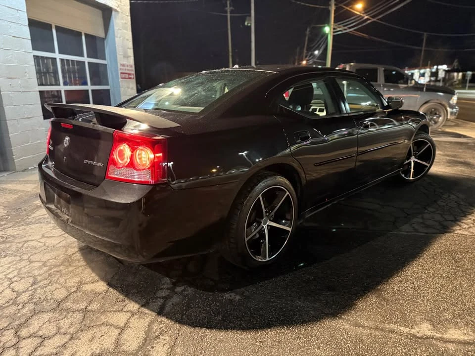 2010 Dodge Charger 6th Gen - Image 6 of 20