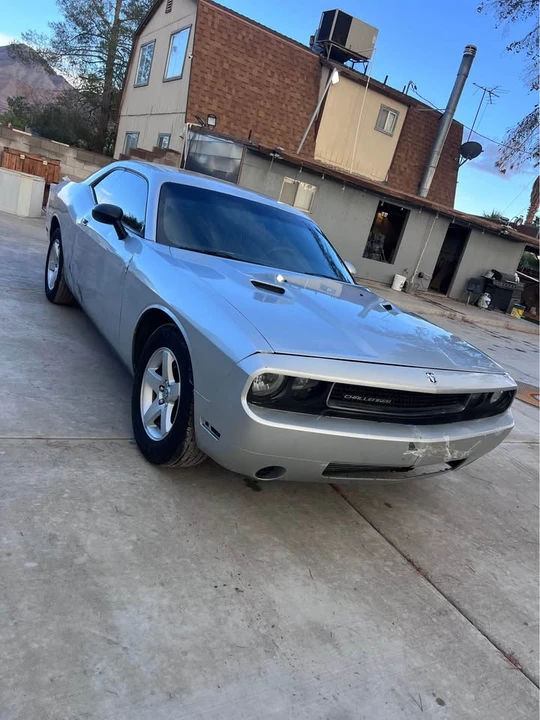 2010 Dodge Charger 6th Gen - Image 2 of 14
