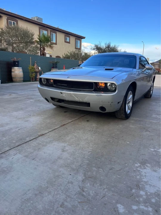 2010 Dodge Charger 6th Gen - Image 9 of 14