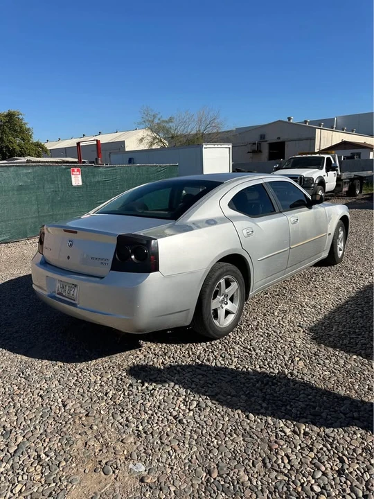 2010 Dodge Charger 6th Gen - Image 3 of 6