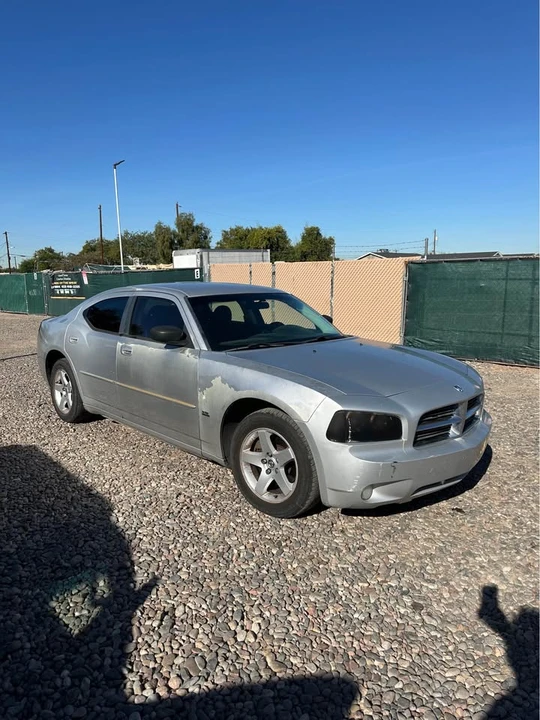 2010 Dodge Charger 6th Gen - Image 2 of 6