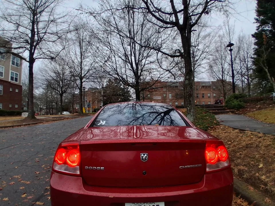 2010 Dodge Charger 6th Gen - Image 4 of 7