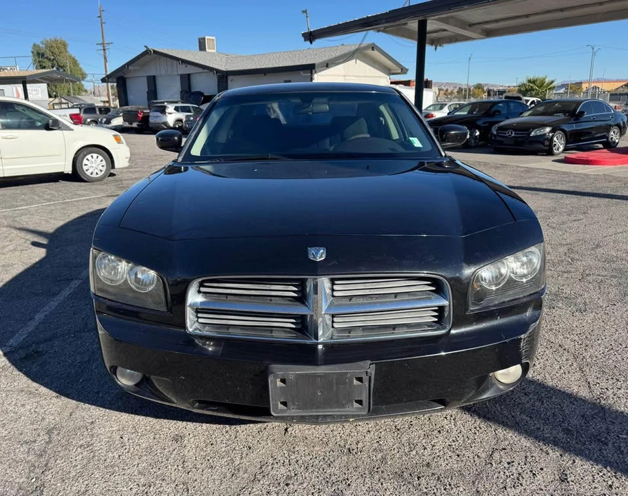 2010 Dodge Charger 6th Gen - Image 5 of 10