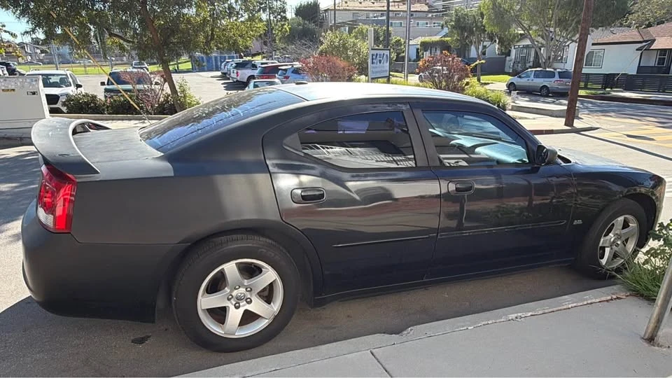 2010 Dodge Charger 6th Gen - Image 2 of 19