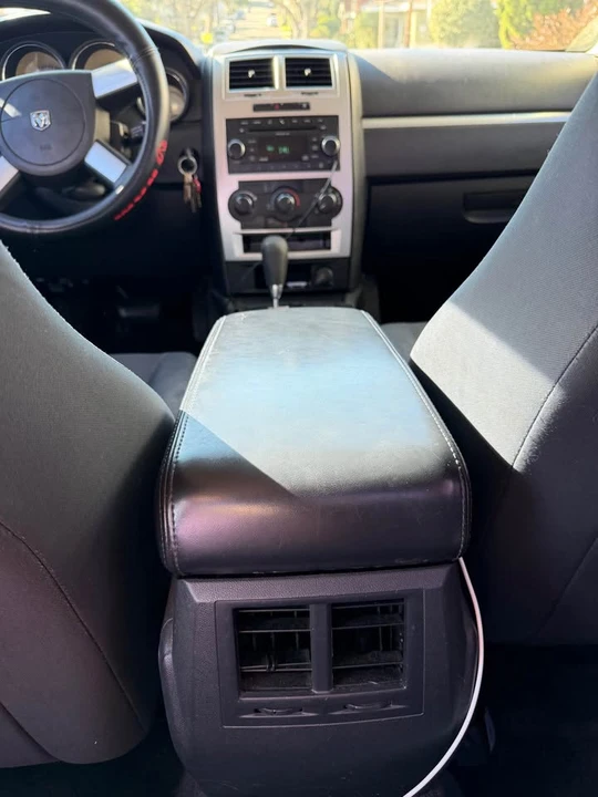 2010 Dodge Charger 6th Gen - Image 15 of 19