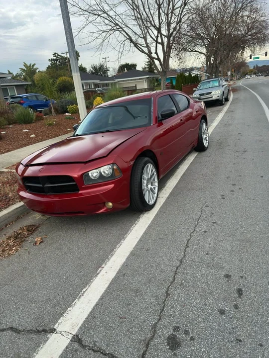 2010 Dodge Charger 6th Gen - Image 2 of 11