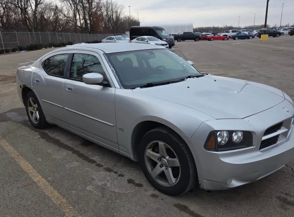 2010 Dodge Charger 6th Gen - Image 2 of 5