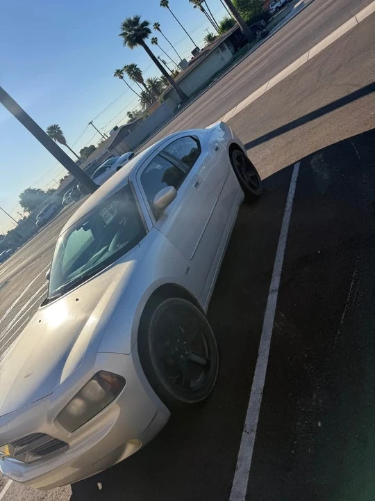 2010 Dodge Charger 6th Gen - Image 2 of 3
